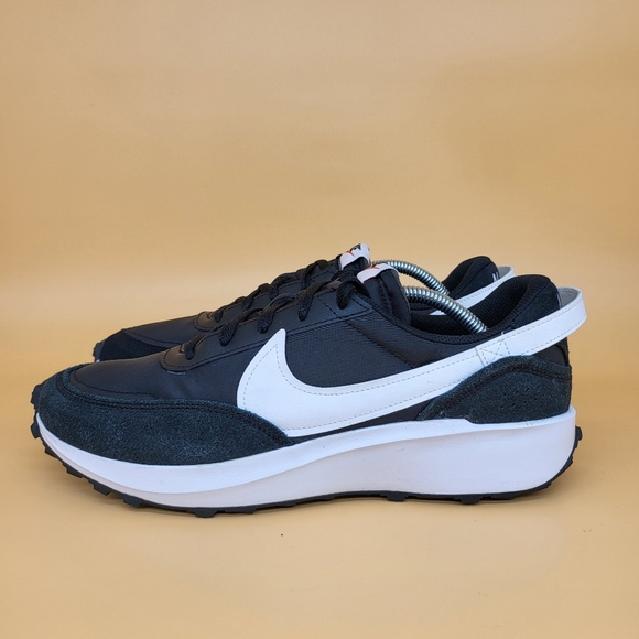 New Nike Waffle Debut Black White Men's Running Shoes Size 10